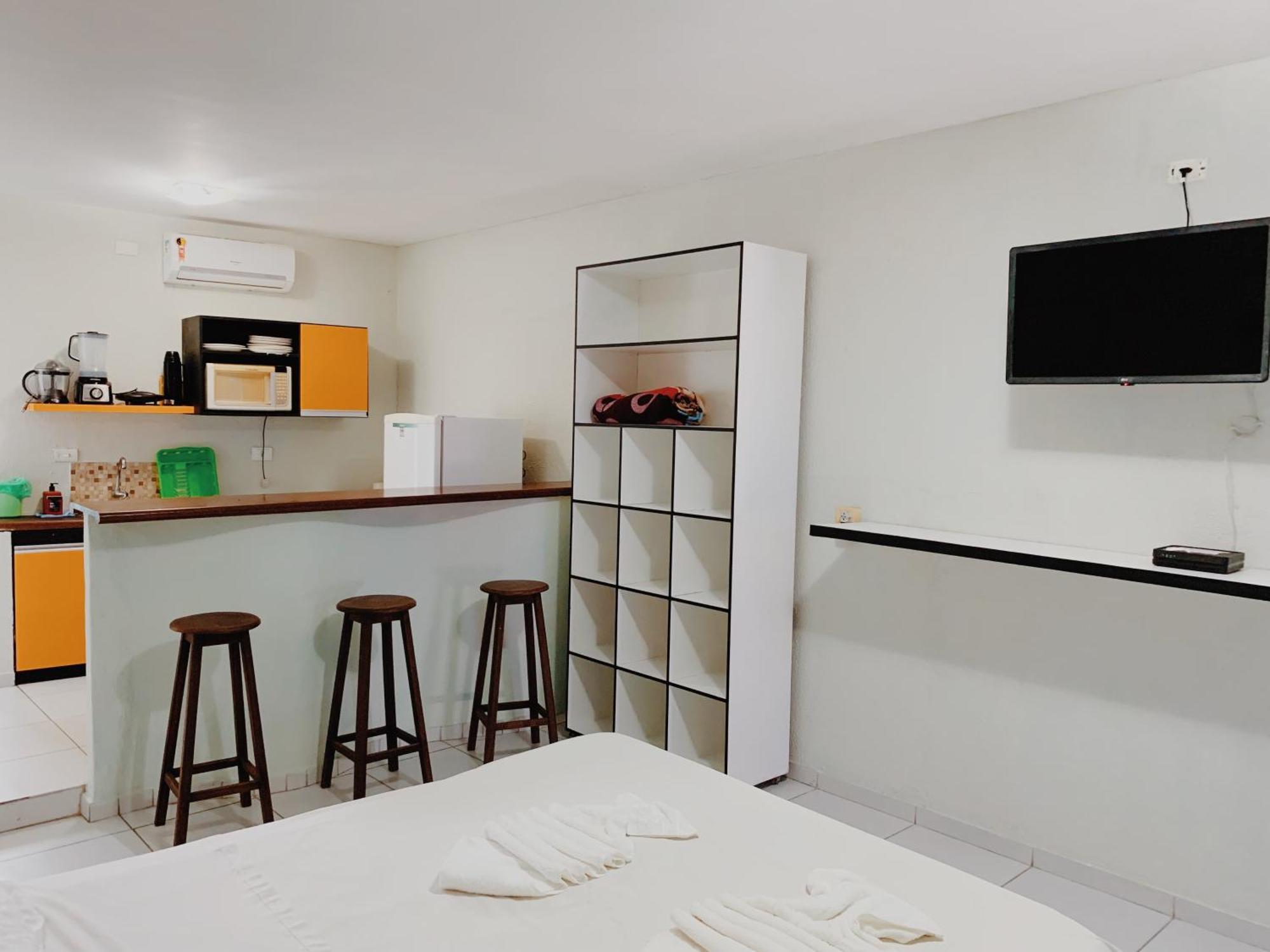 Flats E Suites Elcaline Порту-де-Галиньяш Экстерьер фото