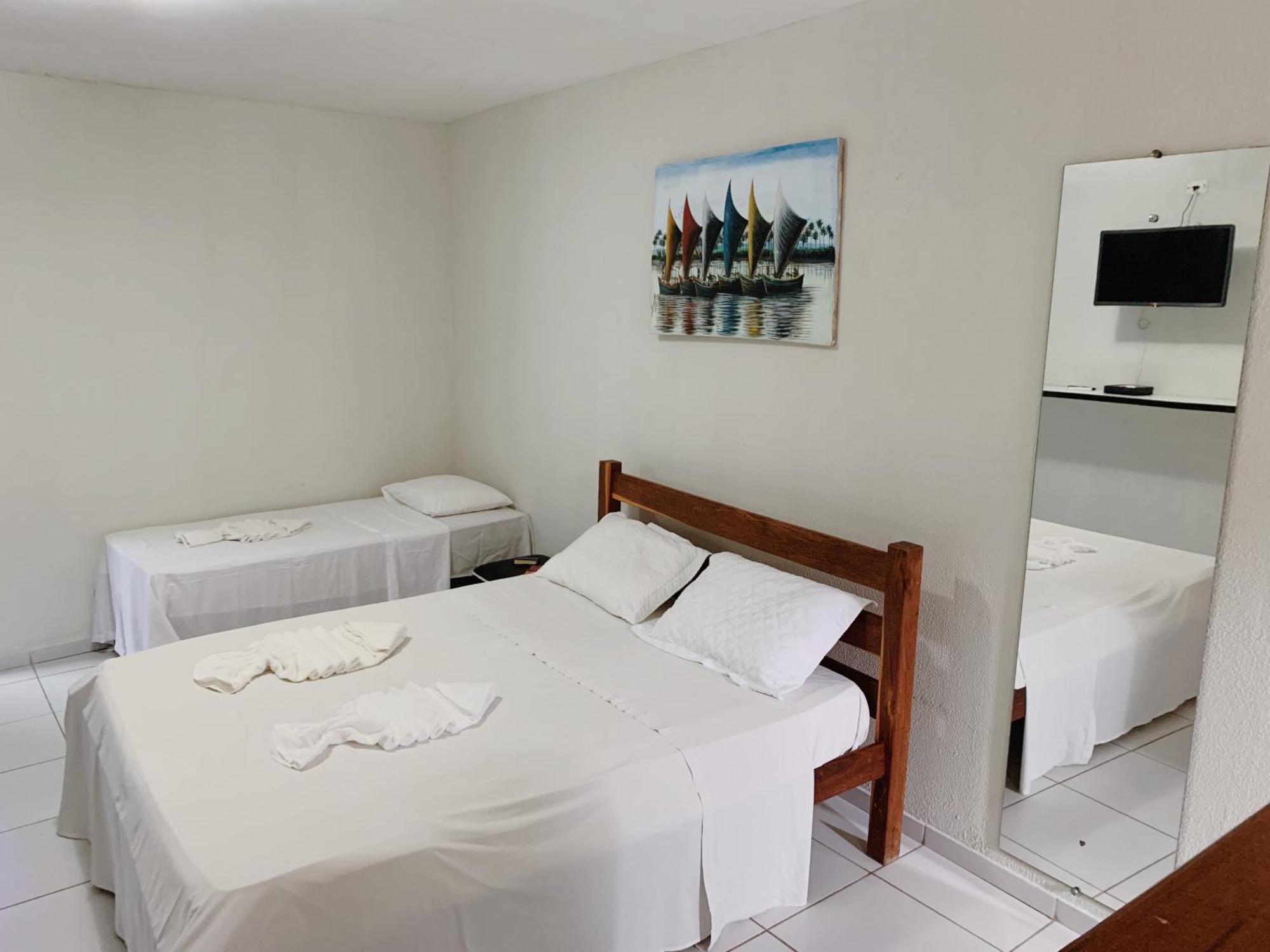 Flats E Suites Elcaline Порту-де-Галиньяш Экстерьер фото