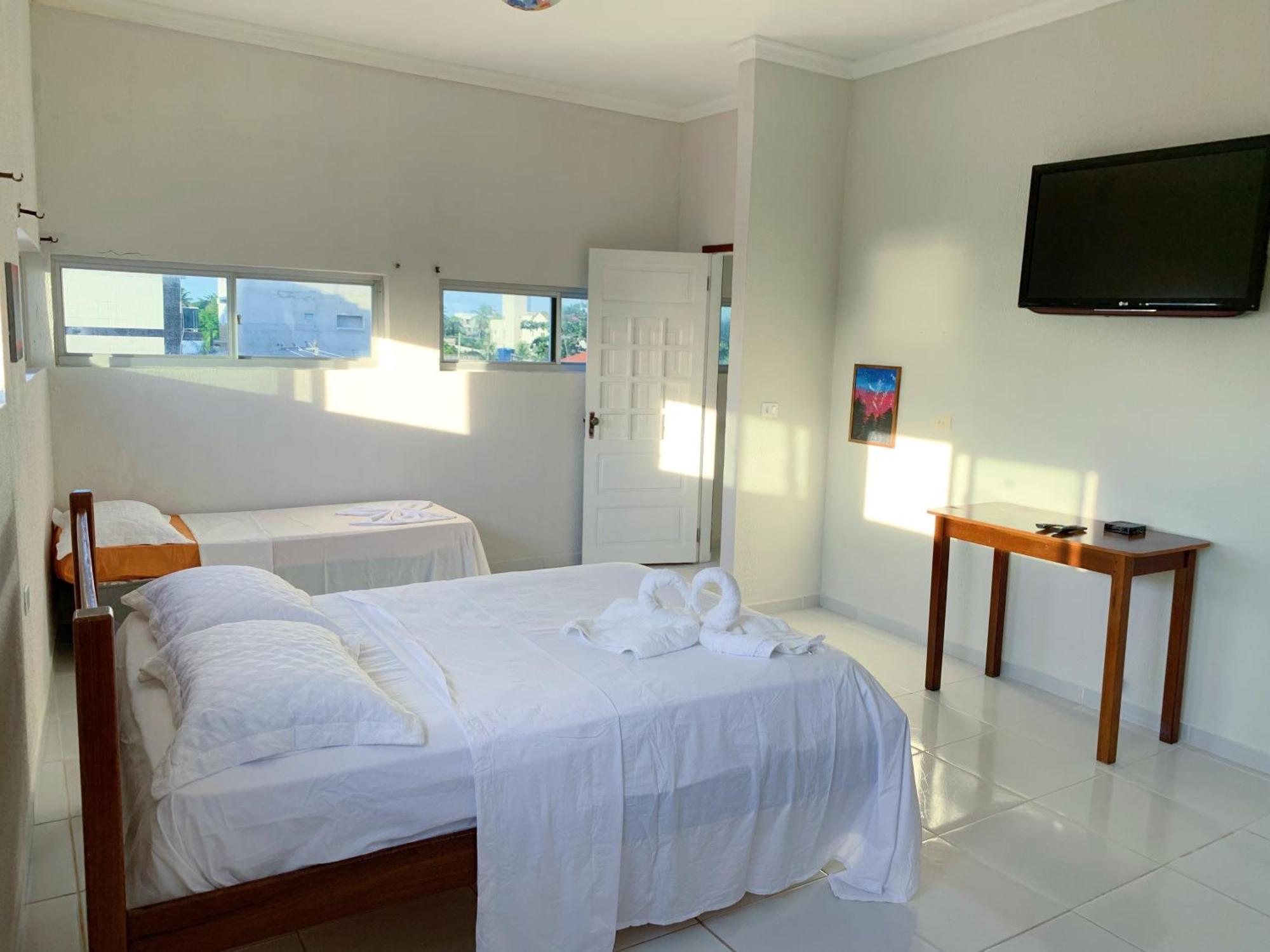 Flats E Suites Elcaline Порту-де-Галиньяш Экстерьер фото